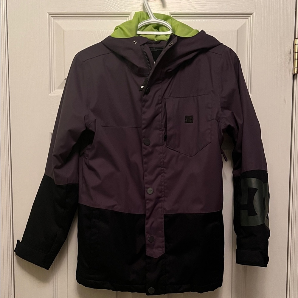 DC Kids Jacket in Purple and Black